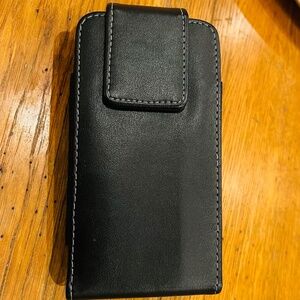 Black Leather Cell Phone Holster